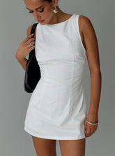 Yumiko Romper White Petite
