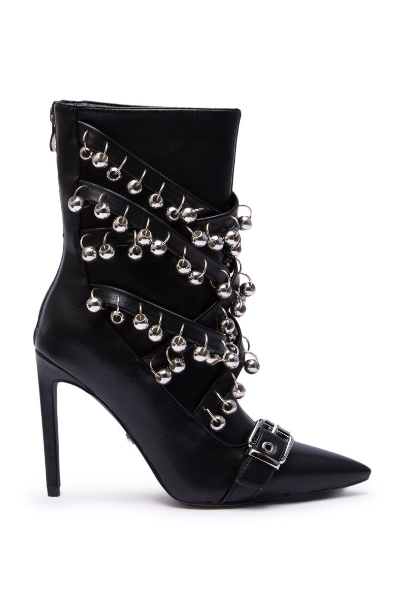 AZALEA WANG HECATE BLACK METAL
