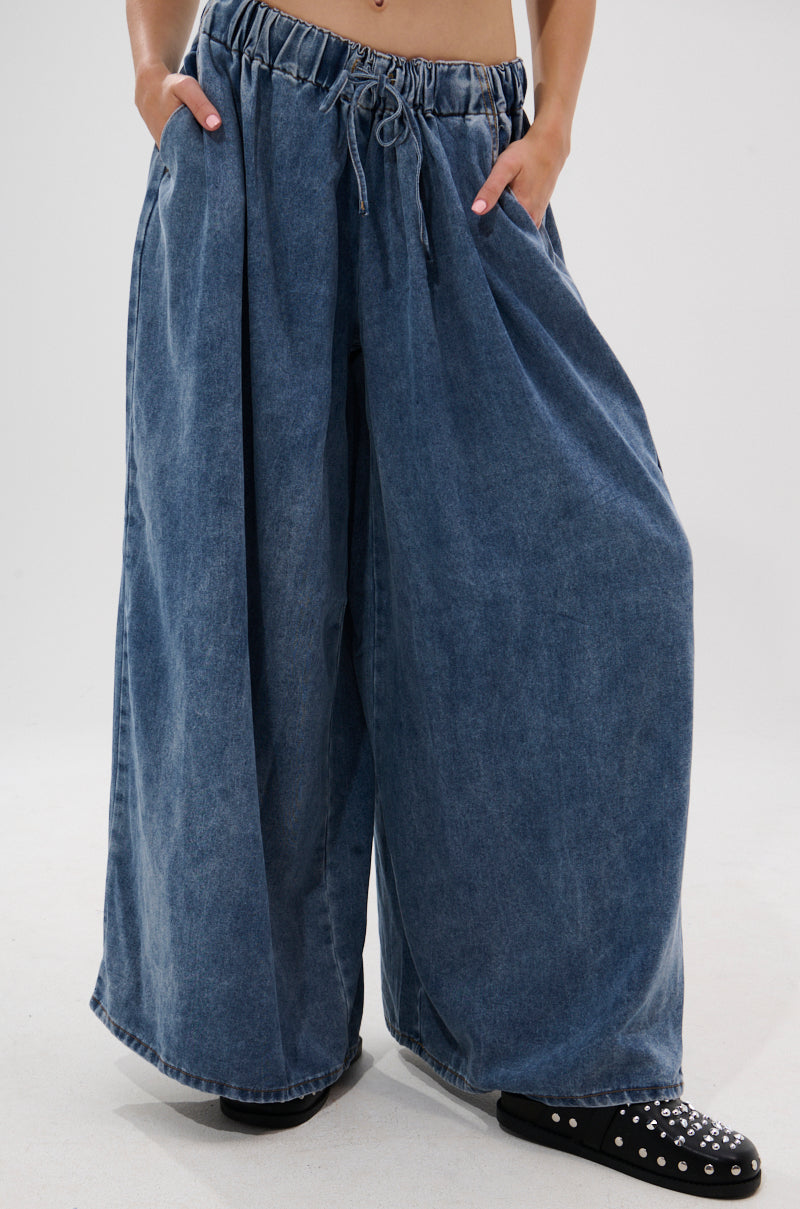 DENIM FOR DAYS JOGGER
