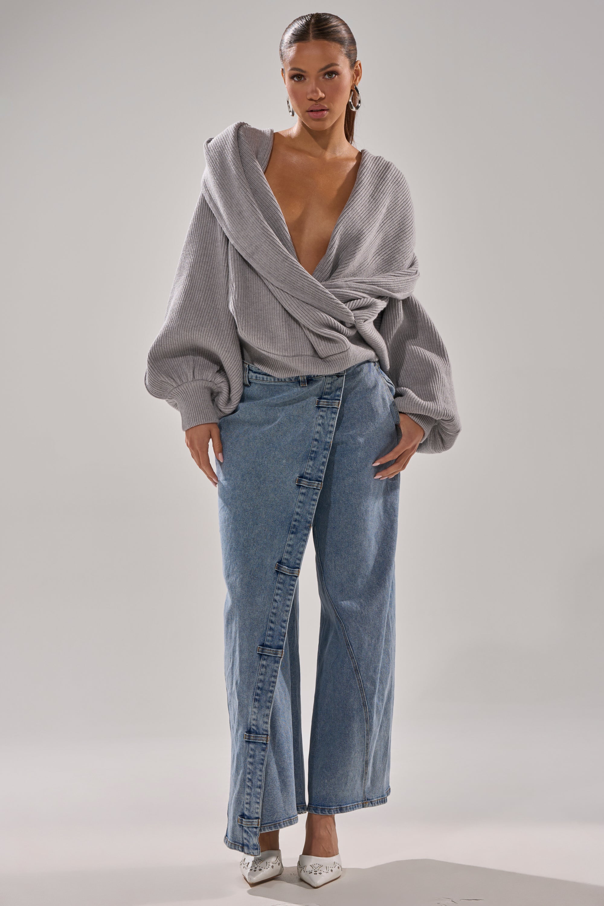 CRAZY FOR YOU CROSS FRONT SWEATER
