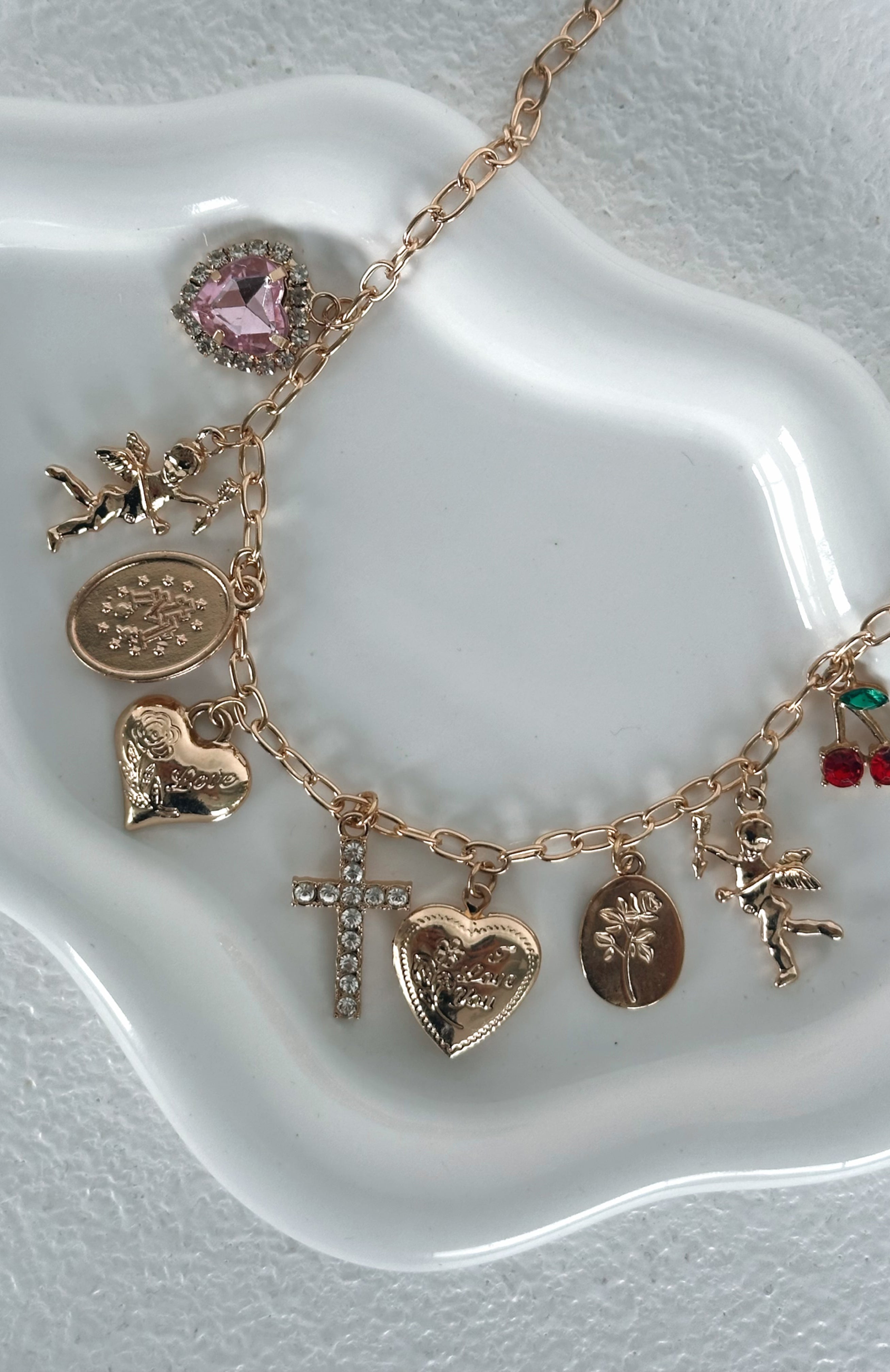 Nixie Necklace Gold