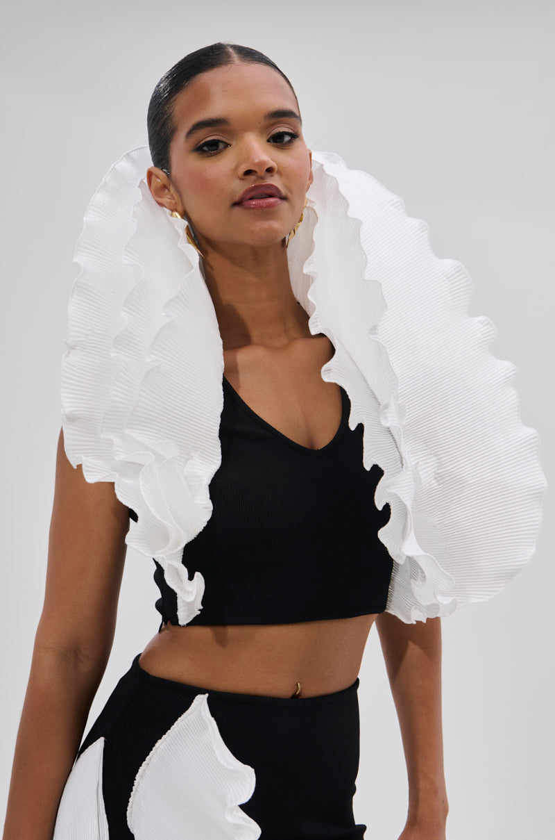 FASHION ICON RUFFLE BANDAGE BLOUSE