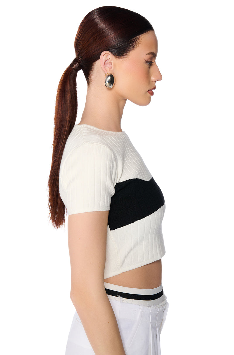 DESIREE KNIT TOP