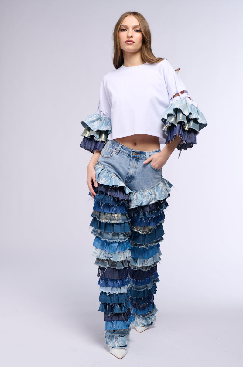 WONDERLAND RUFFLED SLEEVE T SHIRT
